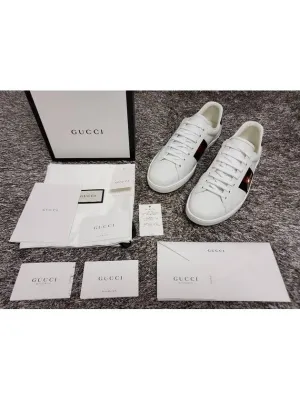 Ace bee embroidery sneakers 9 5 285