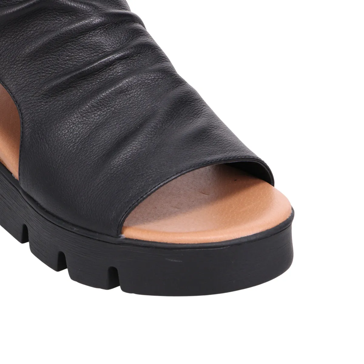 Rufuss Flatform Sandal