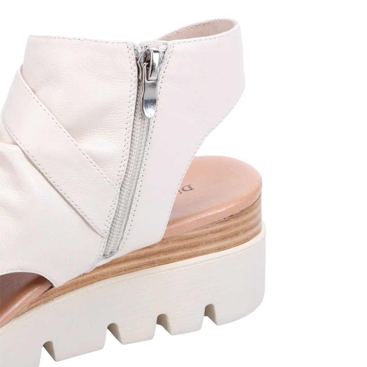 Rufuss Flatform Sandal