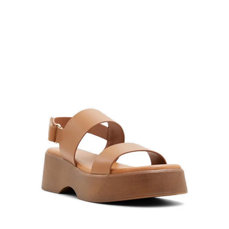 Thilda Wedge Sandals - Cognac
