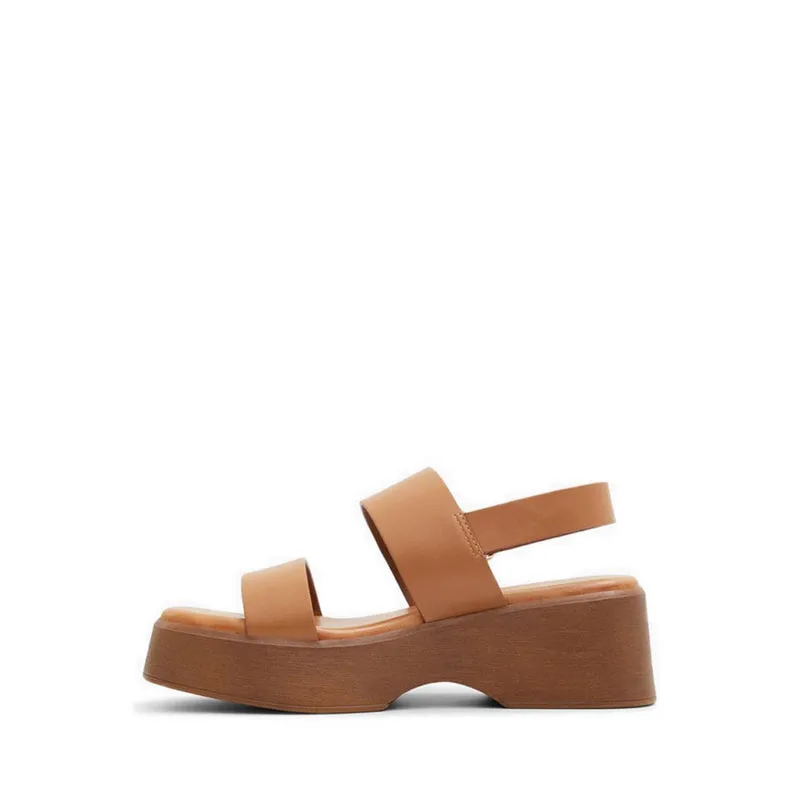 Thilda Wedge Sandals - Cognac